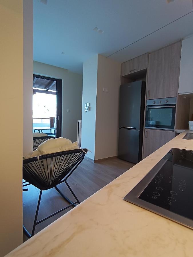 Blue Seaview Suites Piraeus Ngoại thất bức ảnh